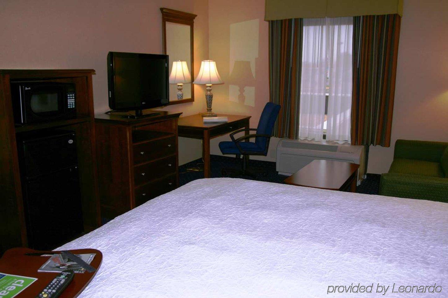 Hampton Inn And Suites Fredericksburg South Kamer foto